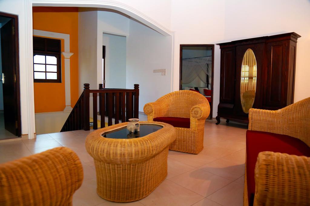 4 S Villa Tangalle Exterior foto